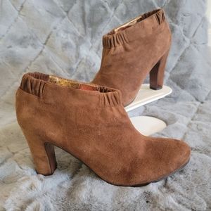 NWOT SAM EDELMAN SIMONE BOOTIES
